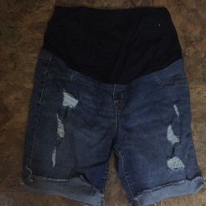 Maternity Bermuda shorts